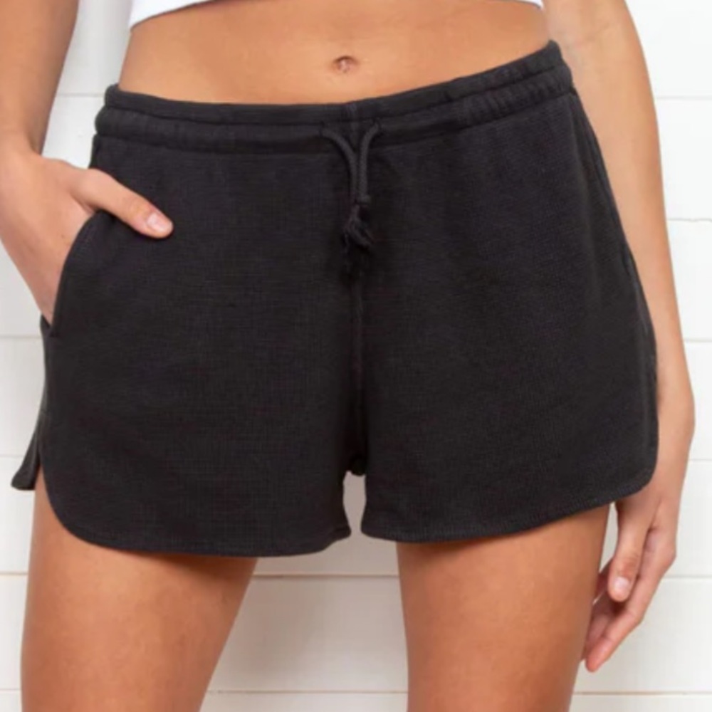 Brandy Melville Summer Thermal Short